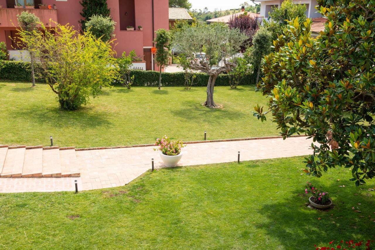 Hotel Giardino Suites&Spa Numana Exteriör bild