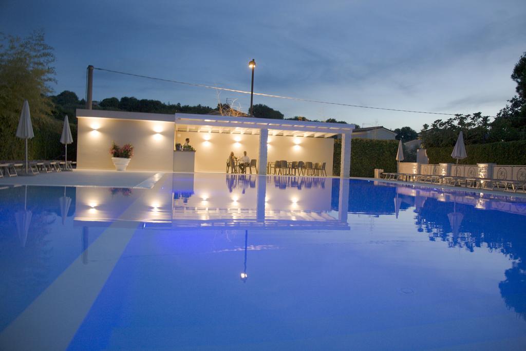 Hotel Giardino Suites&Spa Numana Exteriör bild