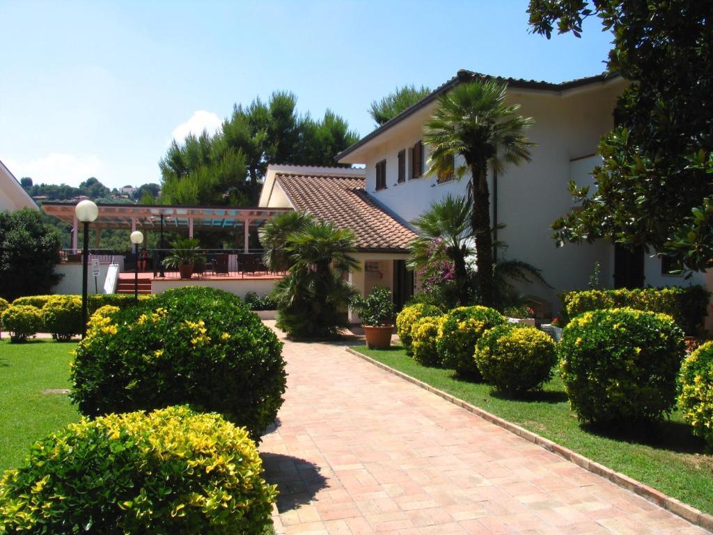 Hotel Giardino Suites&Spa Numana Exteriör bild